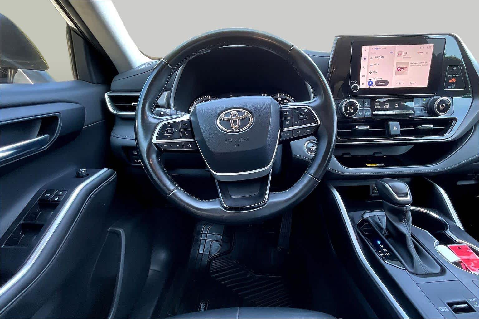 2023 Toyota Highlander L