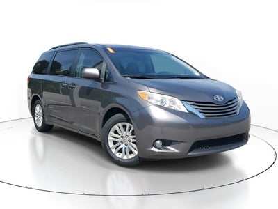 2011 Toyota Sienna XLE AAS