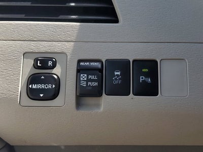 2011 Toyota Sienna XLE AAS