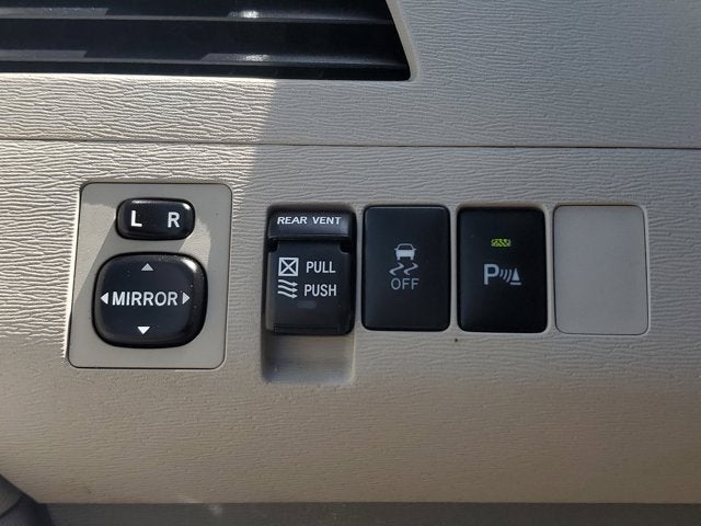 2011 Toyota Sienna XLE AAS