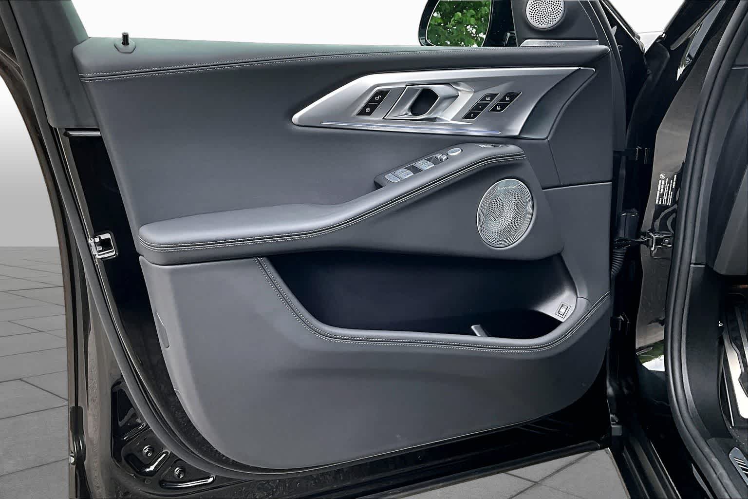 2024 BMW XM Sports Activity Vehicle