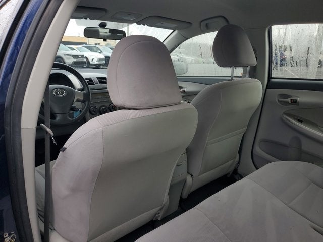 2011 Toyota Corolla LE