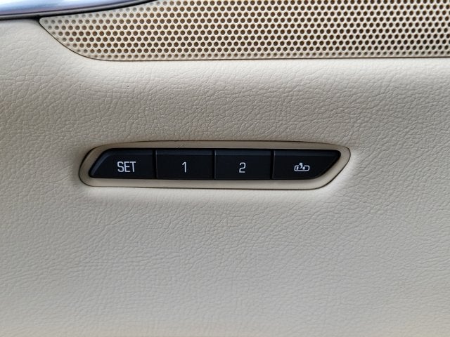 2017 Cadillac XT5 Luxury FWD