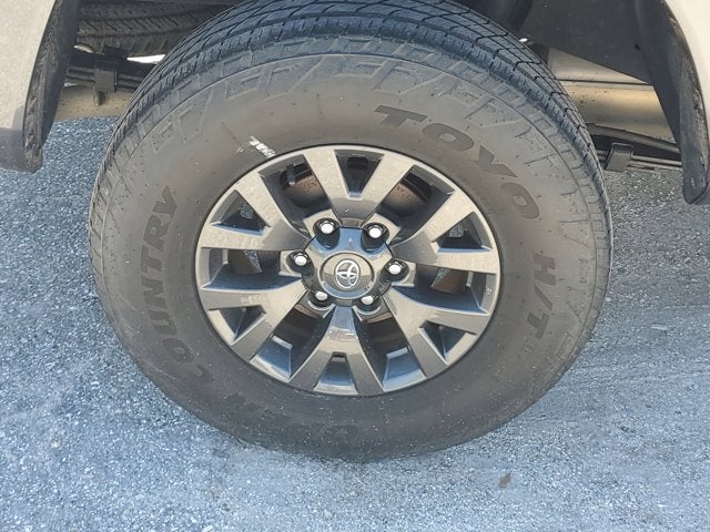 2021 Toyota Tacoma 2WD SR5