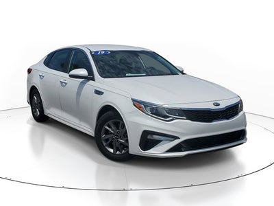 2019 Kia Optima LX