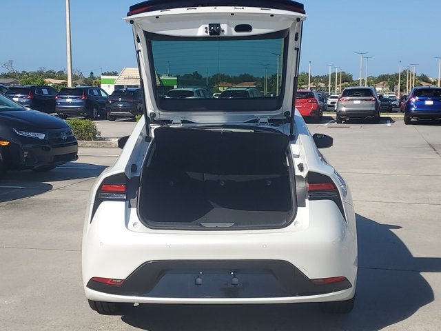 2025 Toyota Prius LE