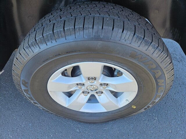 2024 RAM 1500 Classic SLT