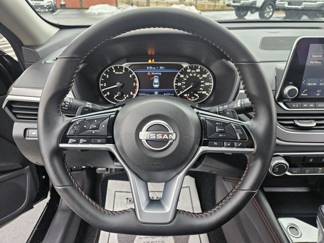 2025 Nissan Altima 2.5 SR