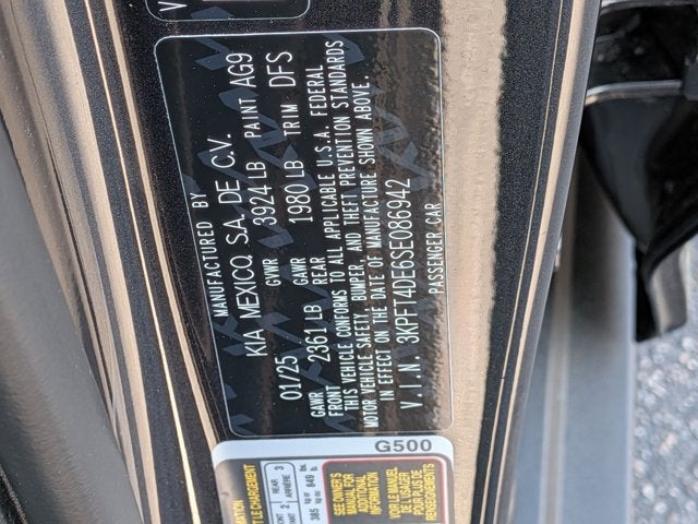 2025 Kia K4 LXS