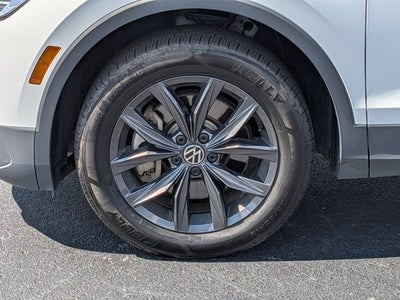 2024 Volkswagen Tiguan 2.0T SE