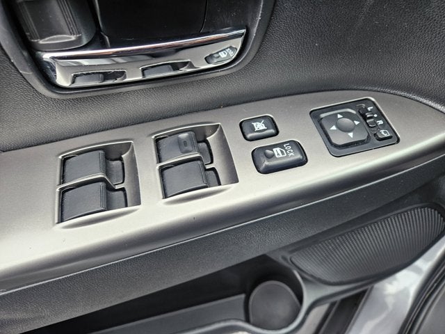 2025 Mitsubishi Outlander Sport 2.0 SE