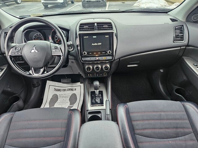 2025 Mitsubishi Outlander Sport 2.0 SE