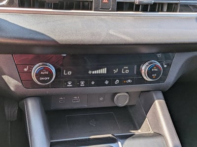 2024 Mitsubishi Outlander SE Black Edition