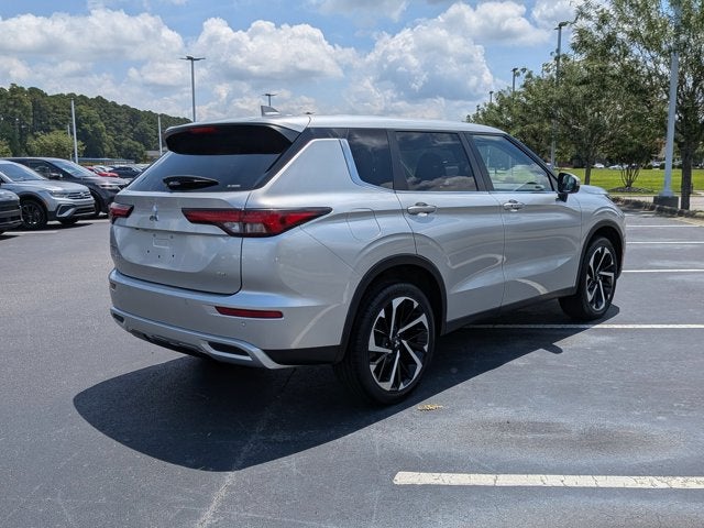 2024 Mitsubishi Outlander SE Black Edition