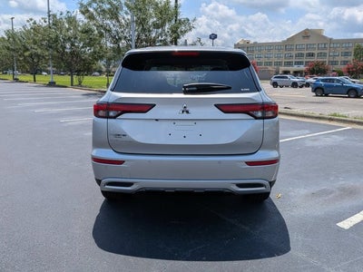 2024 Mitsubishi Outlander SE Black Edition