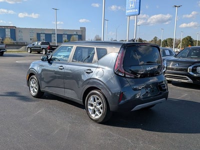 2024 Kia Soul LX