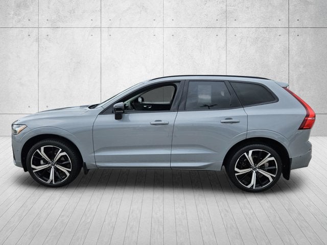2024 Volvo XC60 Ultimate Dark Theme
