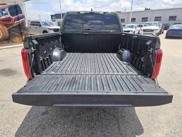 2023 Toyota Tundra 4WD SR5