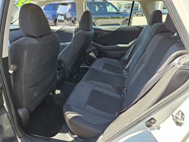 2022 Subaru Outback 2.5i