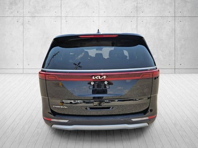 2024 Kia Carnival LX