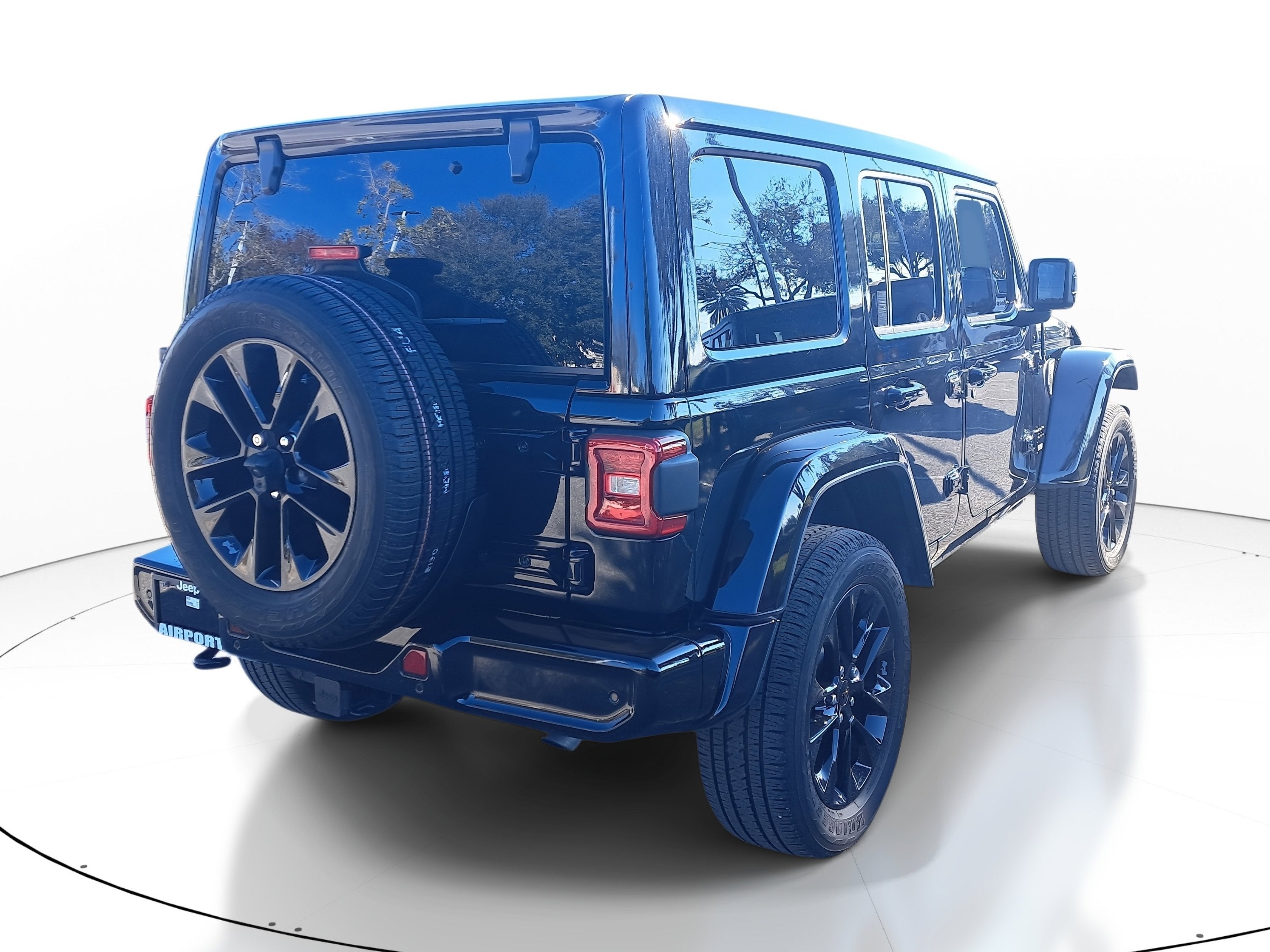 2021 Jeep Wrangler Unlimited Sahara High Altitude
