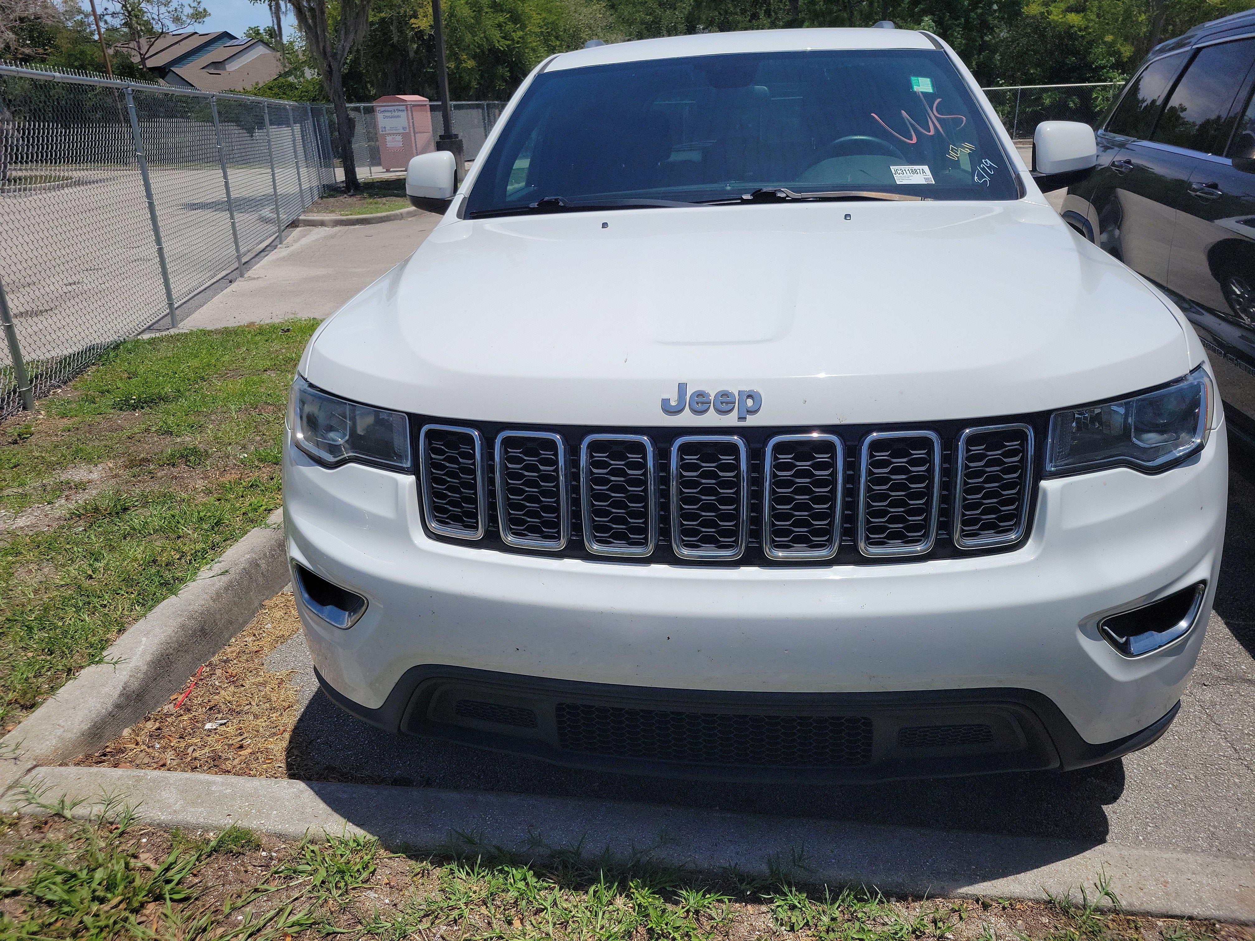 2018 Jeep Grand Cherokee Laredo E