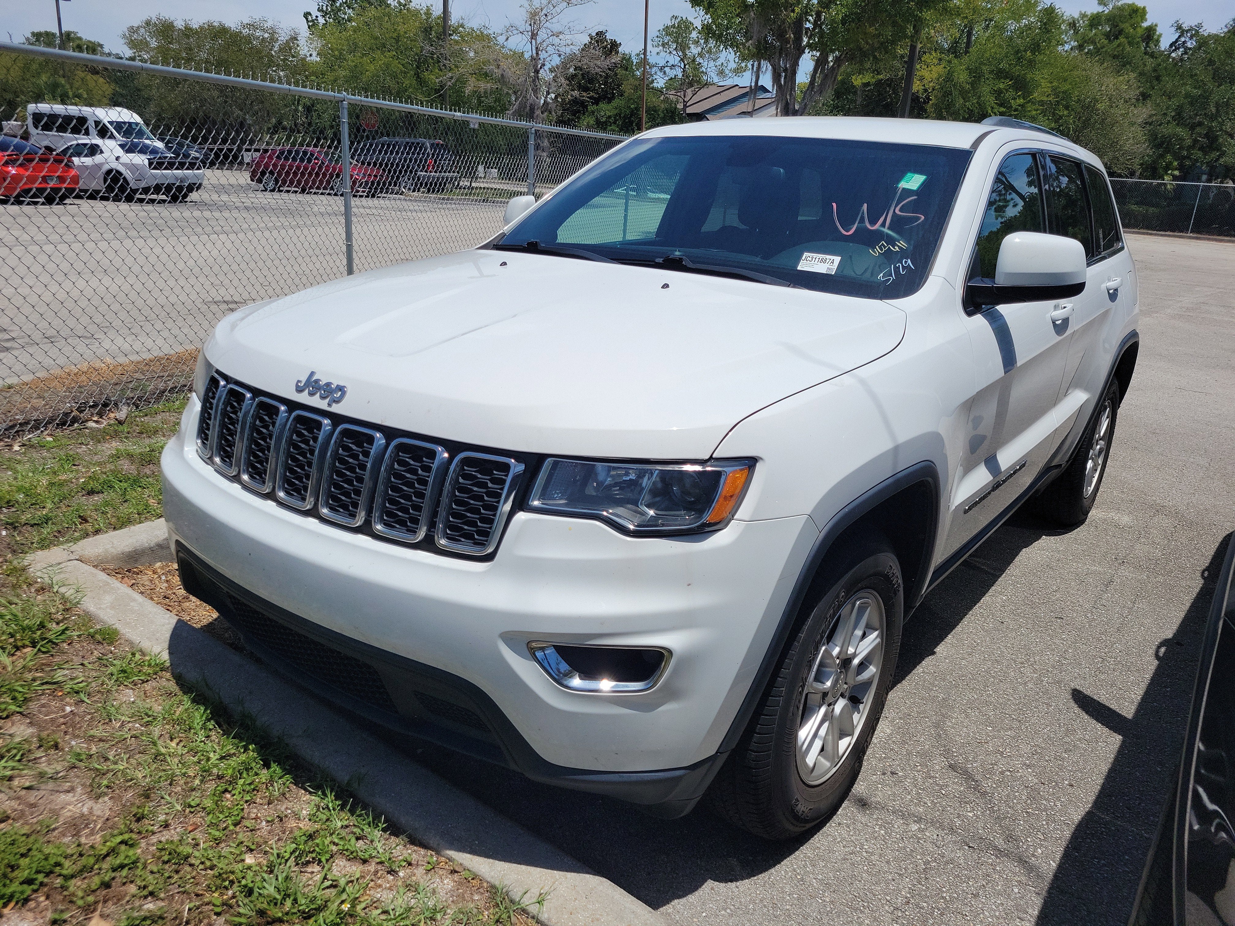 2018 Jeep Grand Cherokee Laredo E