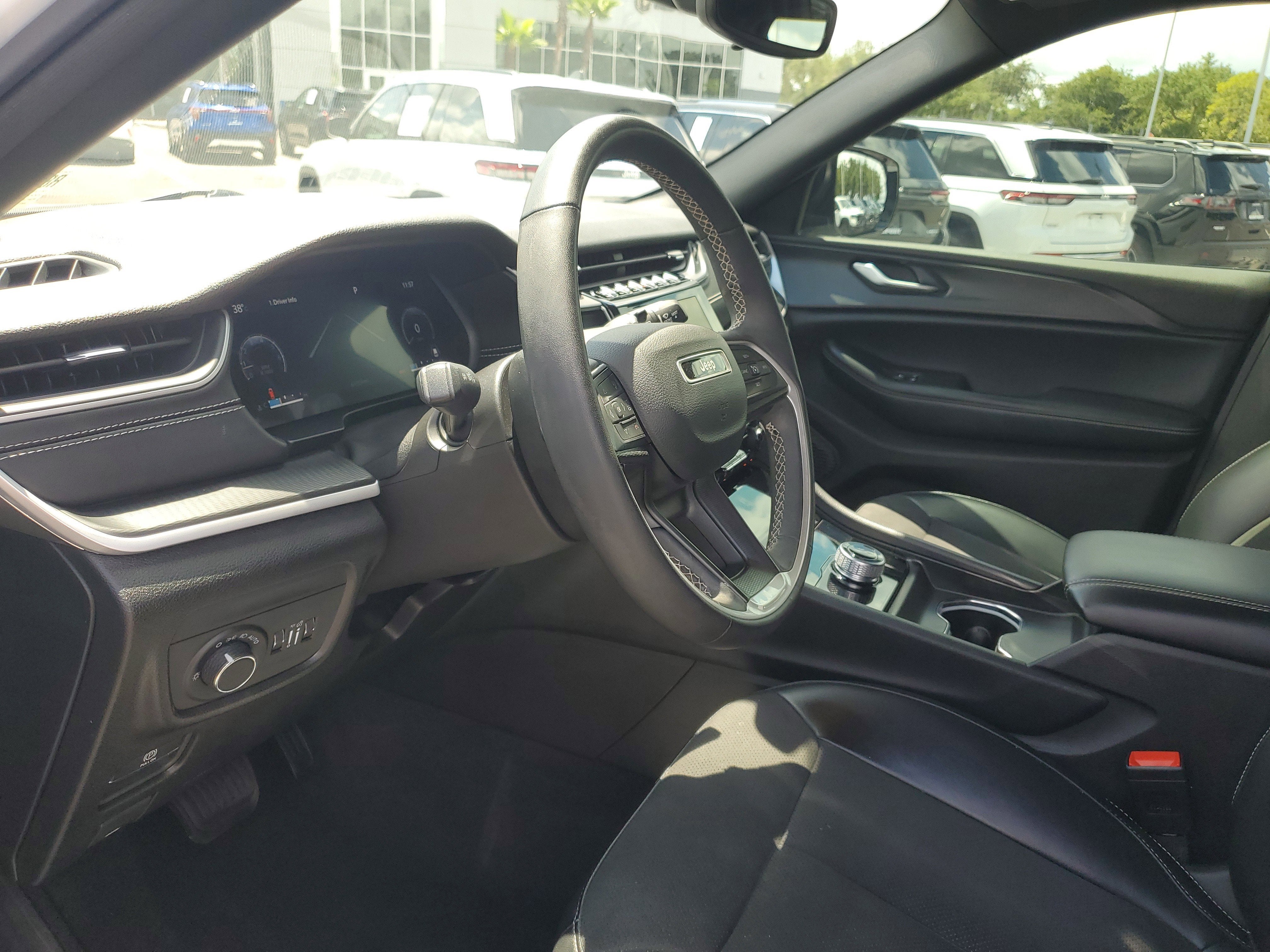 2024 Jeep Grand Cherokee L Altitude