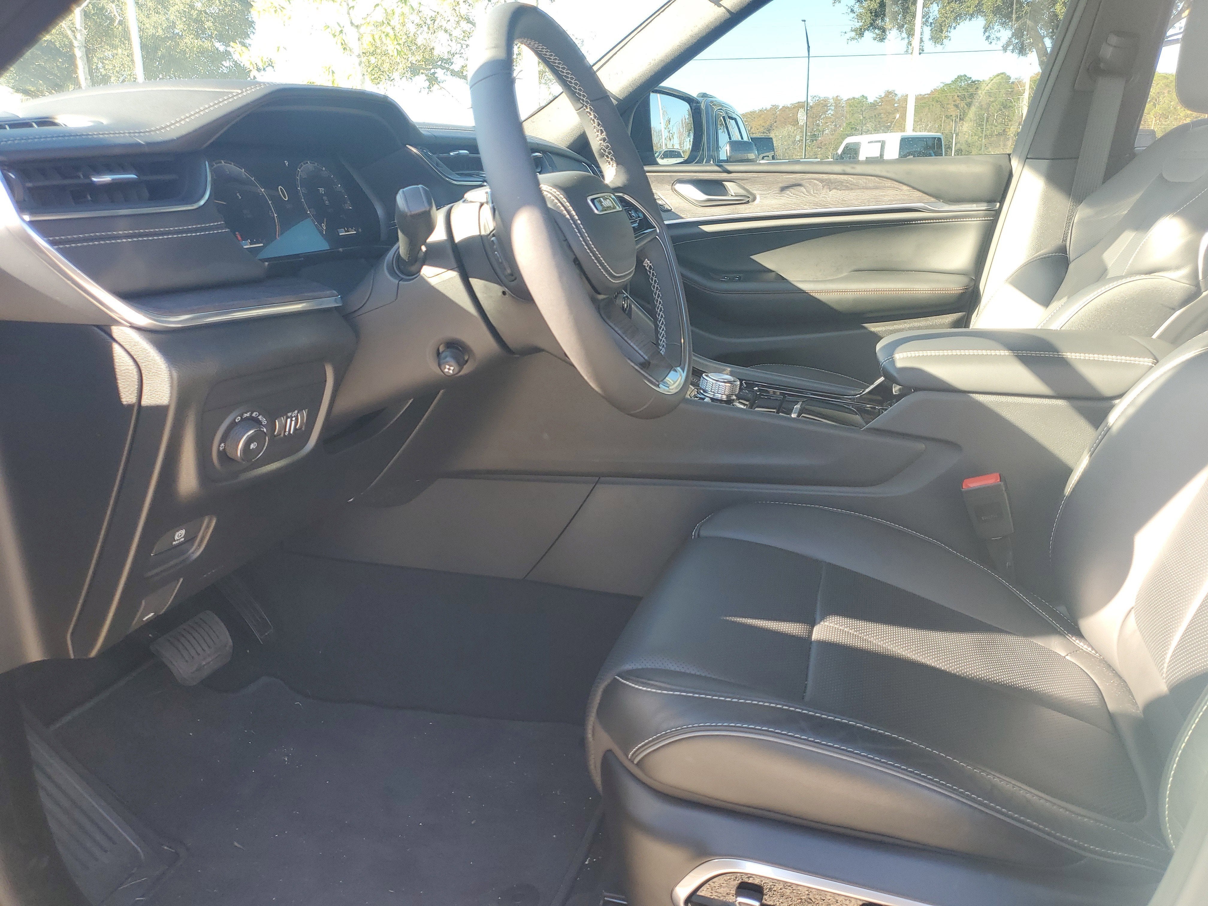 2025 Jeep Grand Cherokee L Overland