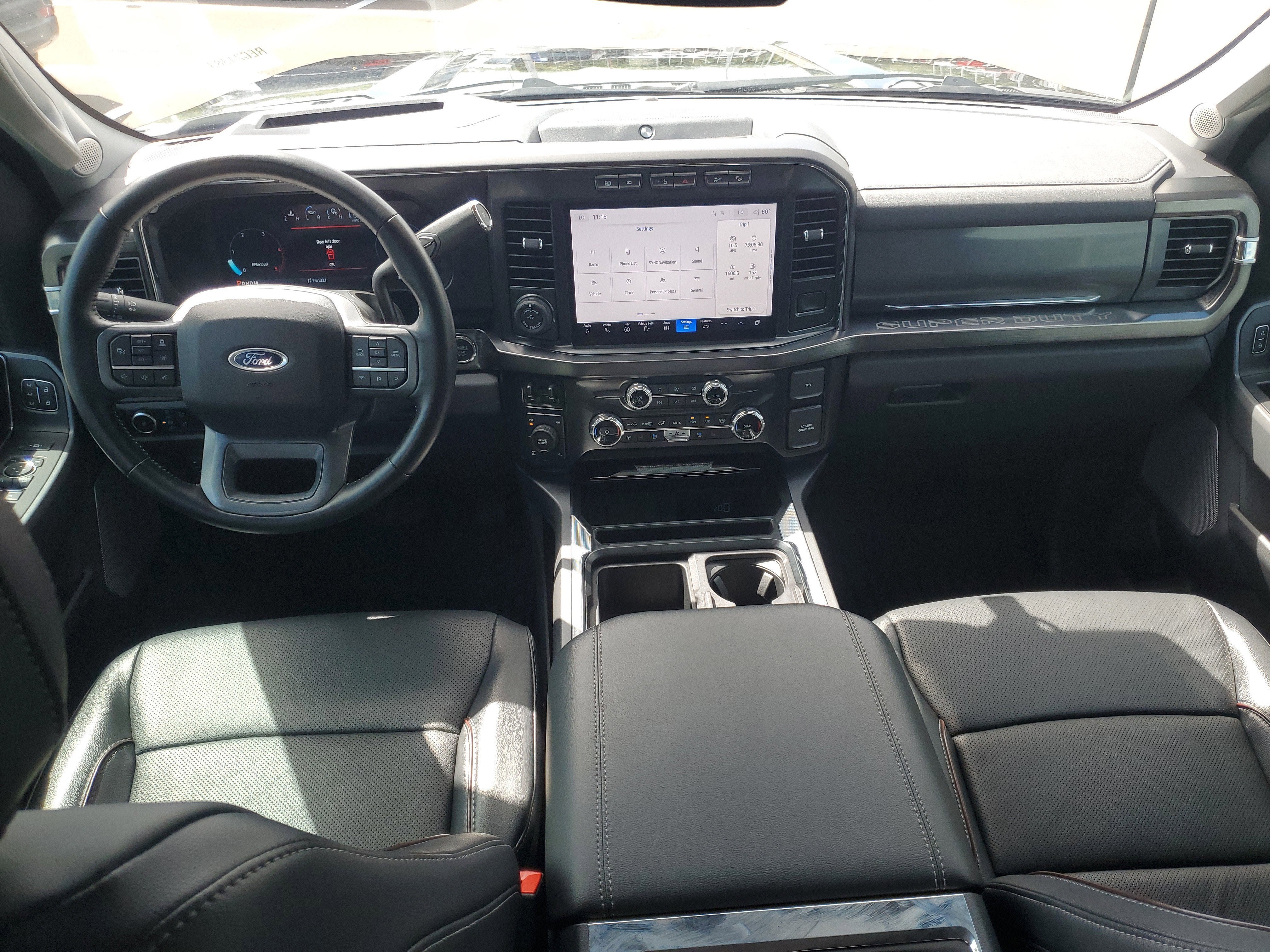 2024 Ford Super Duty F-350 SRW LARIAT