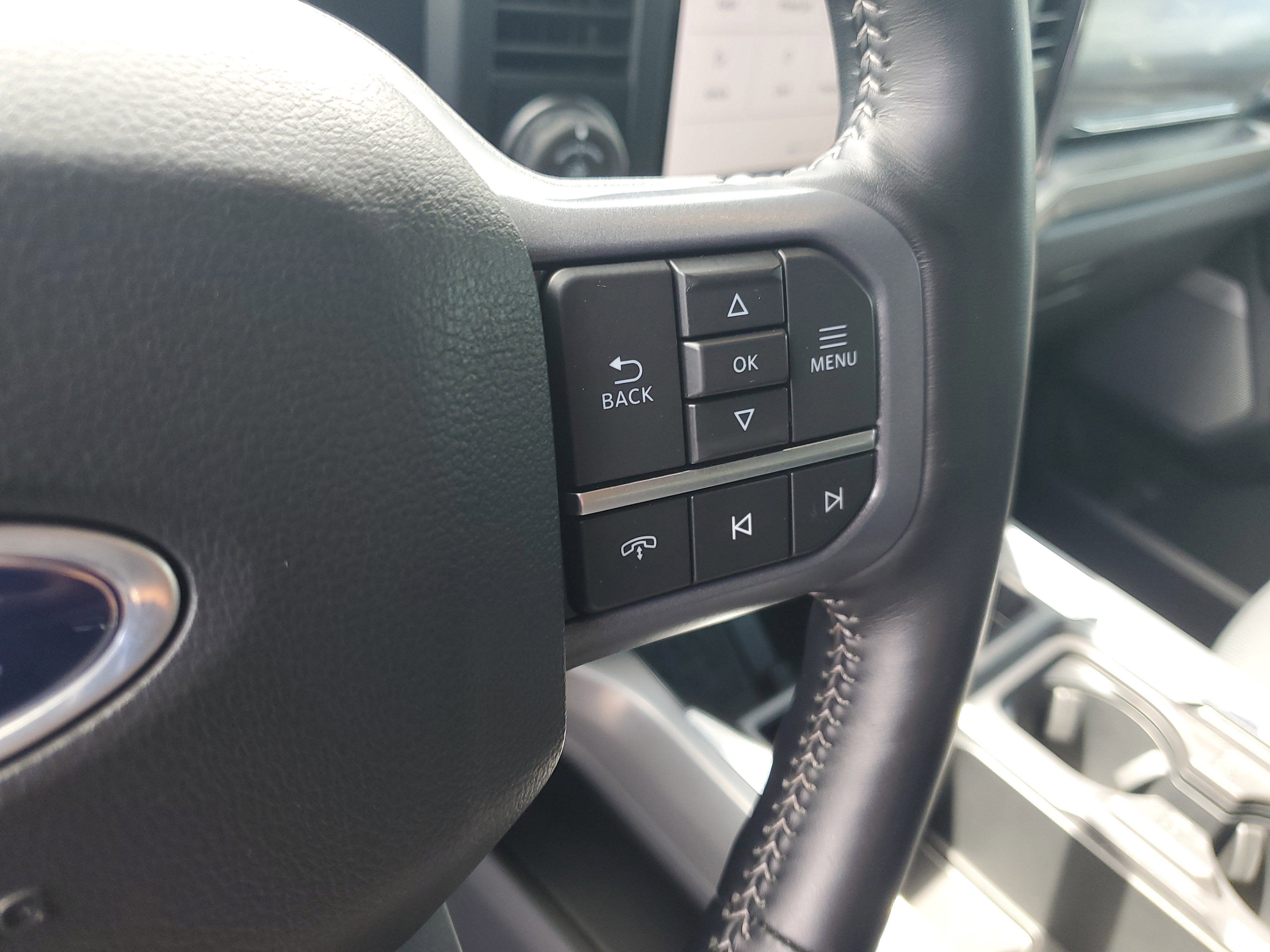 2024 Ford Super Duty F-350 SRW LARIAT