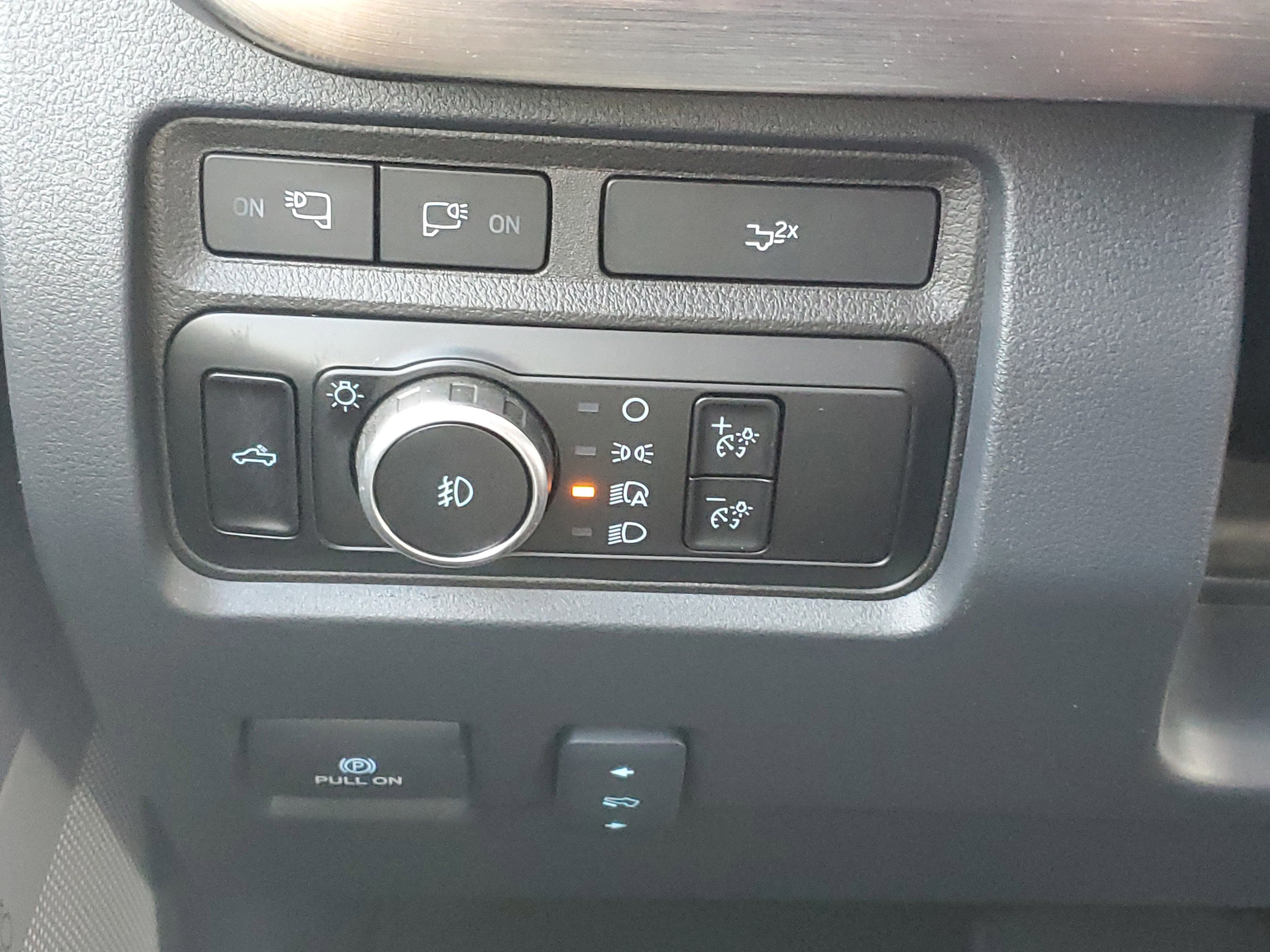 2024 Ford Super Duty F-350 SRW LARIAT