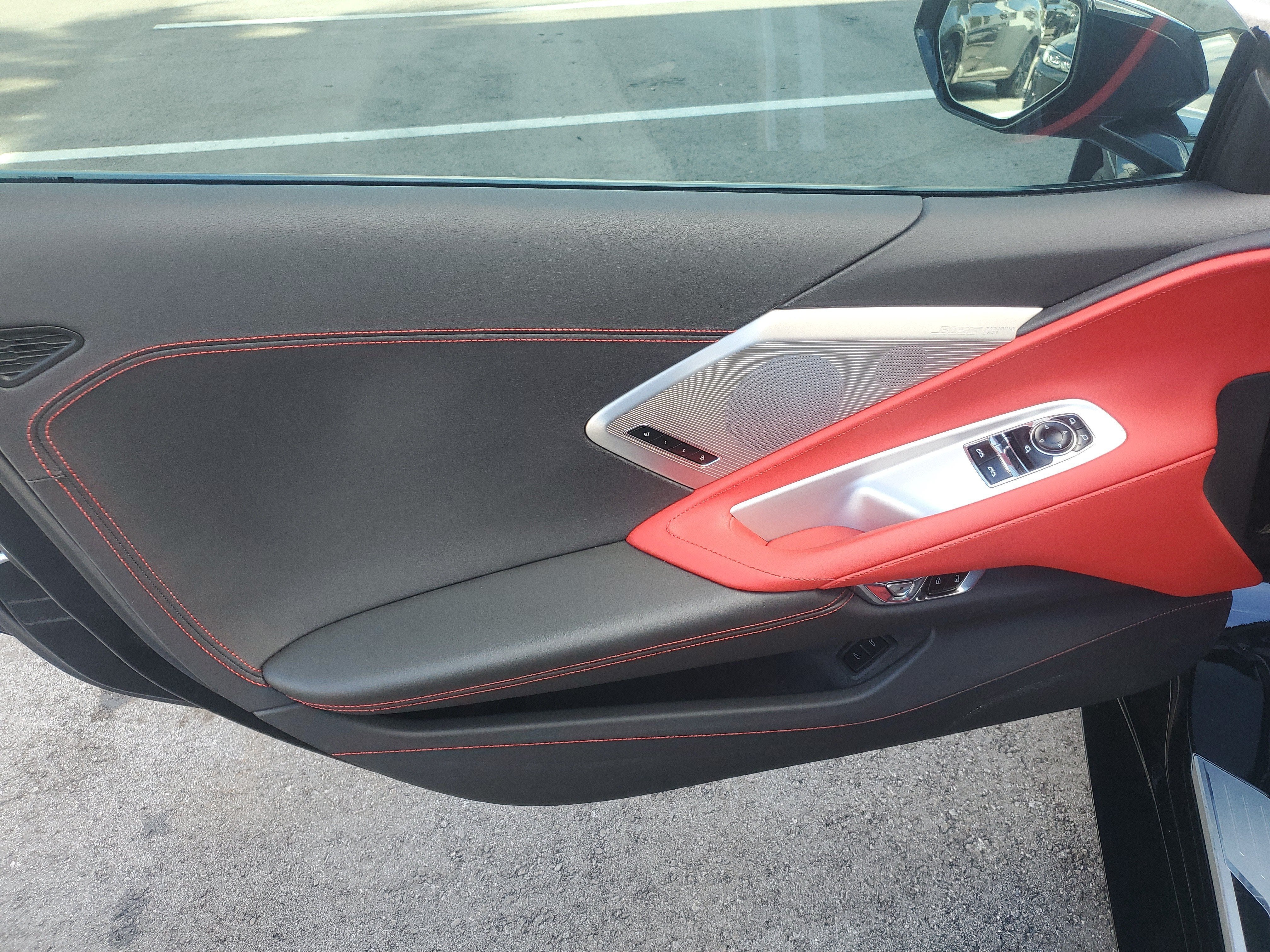 2023 Chevrolet Corvette 2LT