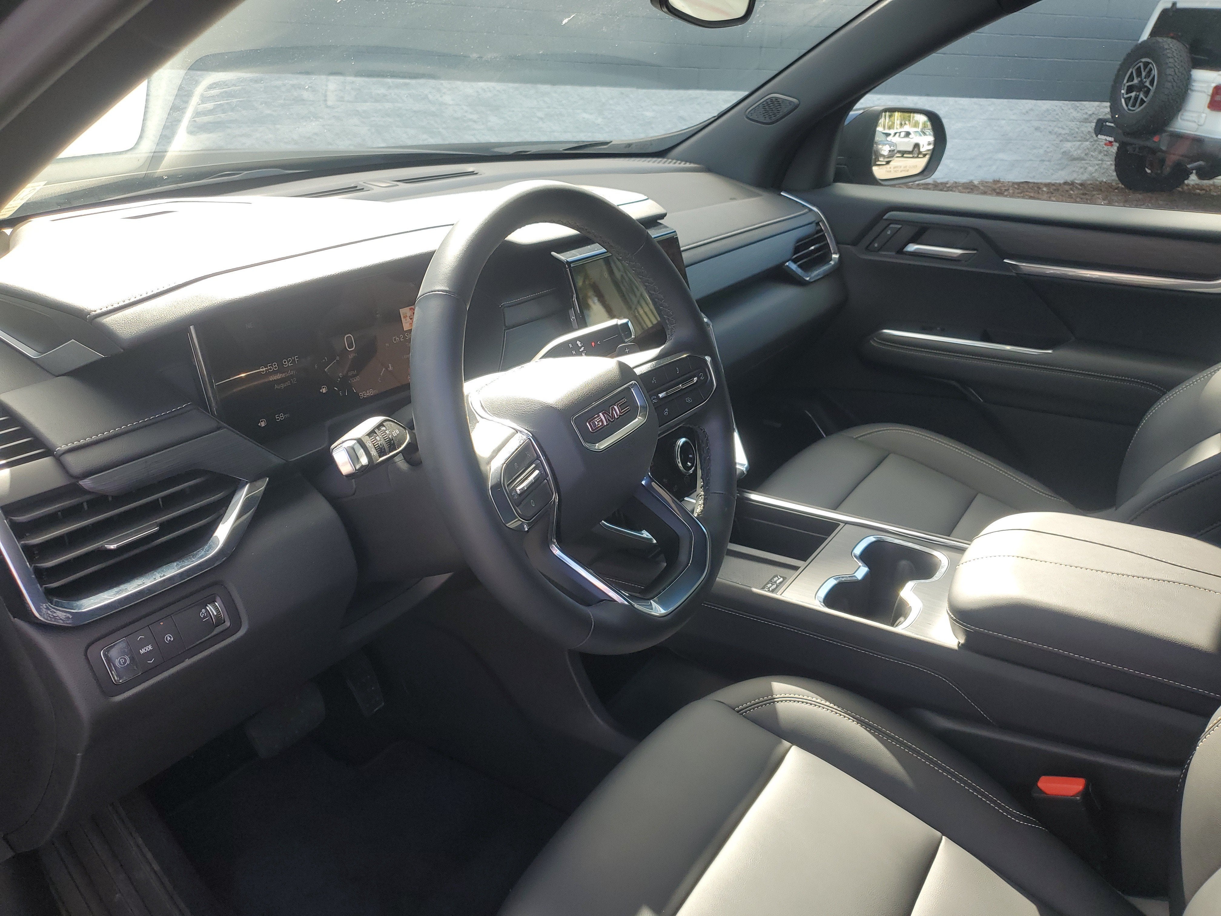 2025 GMC Acadia FWD Elevation