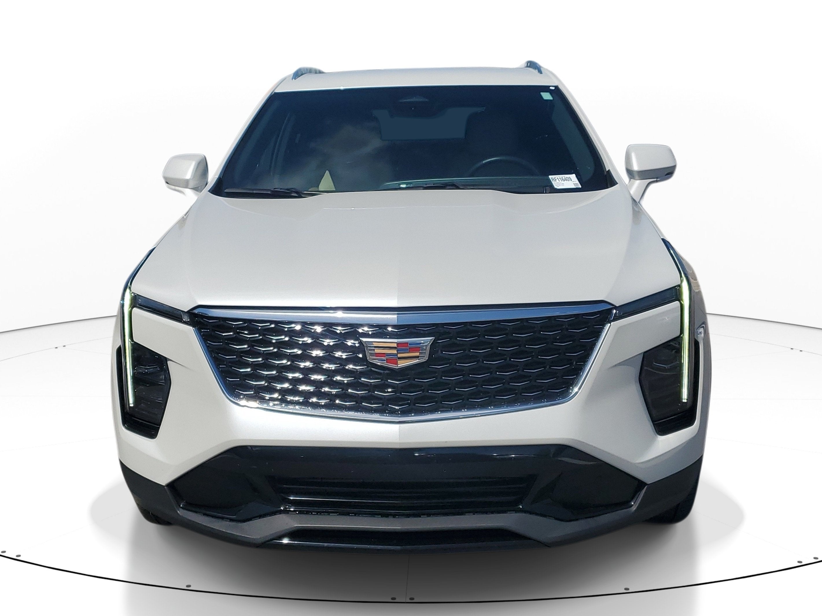 2024 Cadillac XT4 FWD Premium Luxury