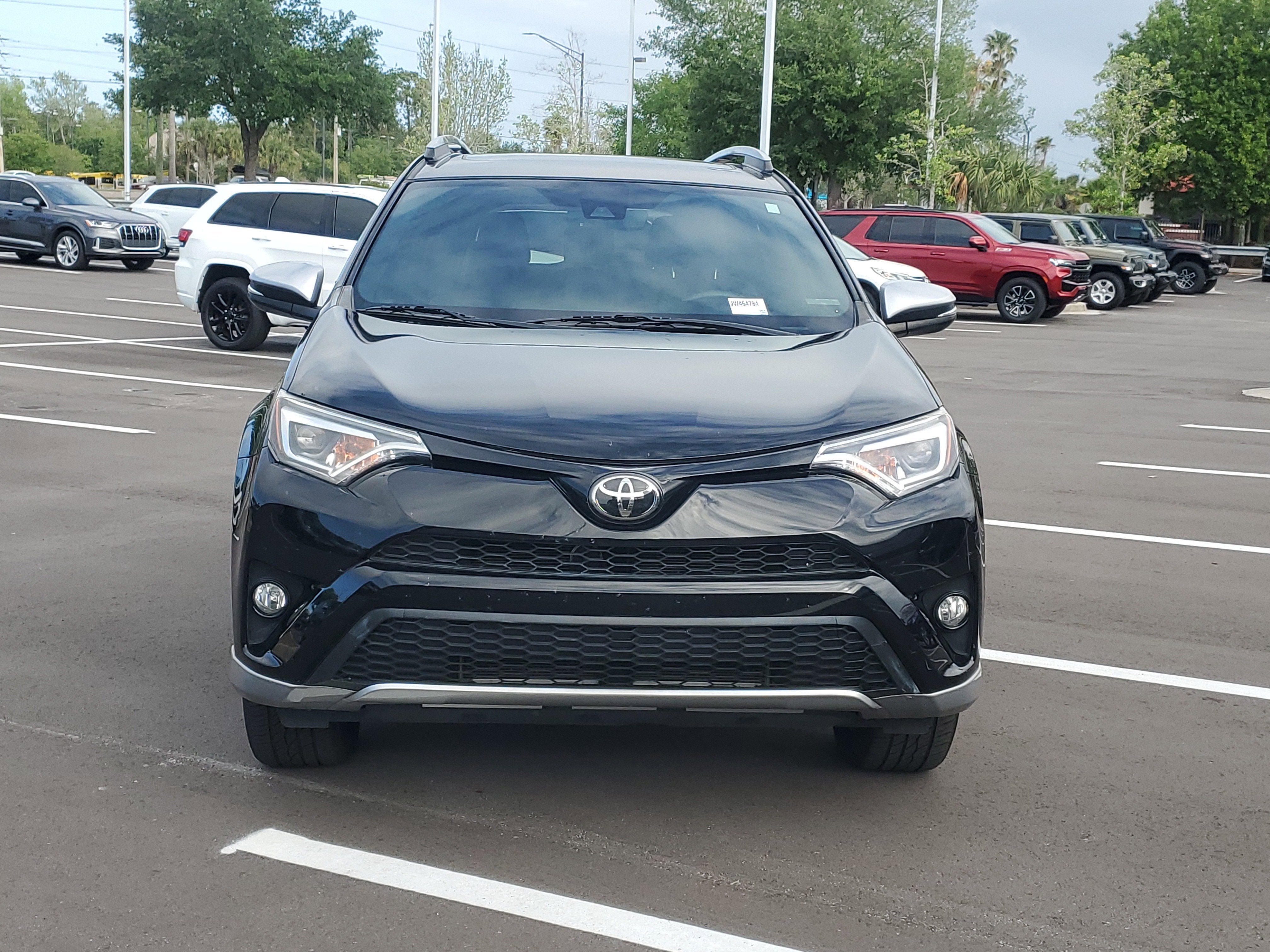 2018 Toyota RAV4 SE