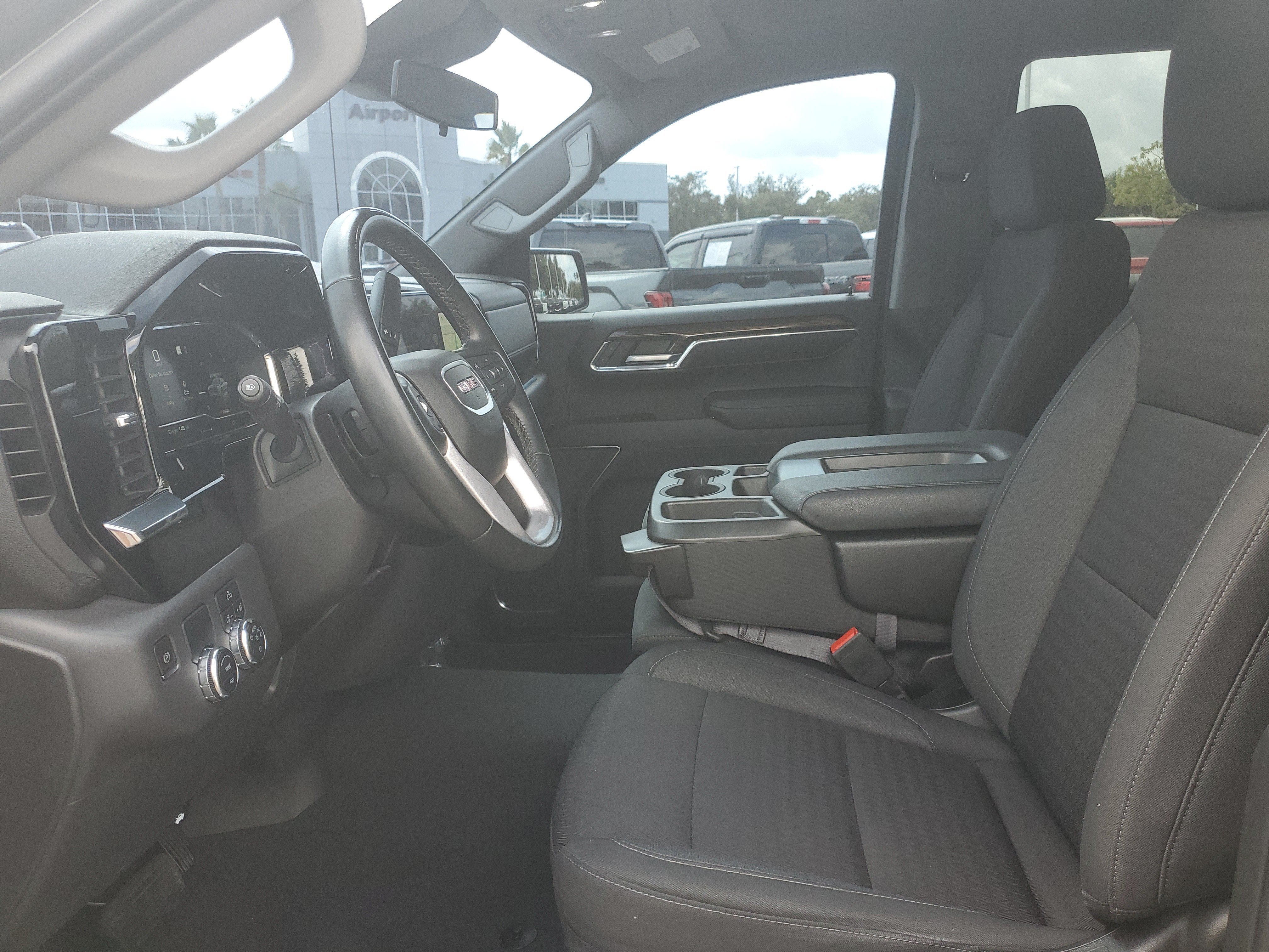 2023 GMC Sierra 1500 Elevation