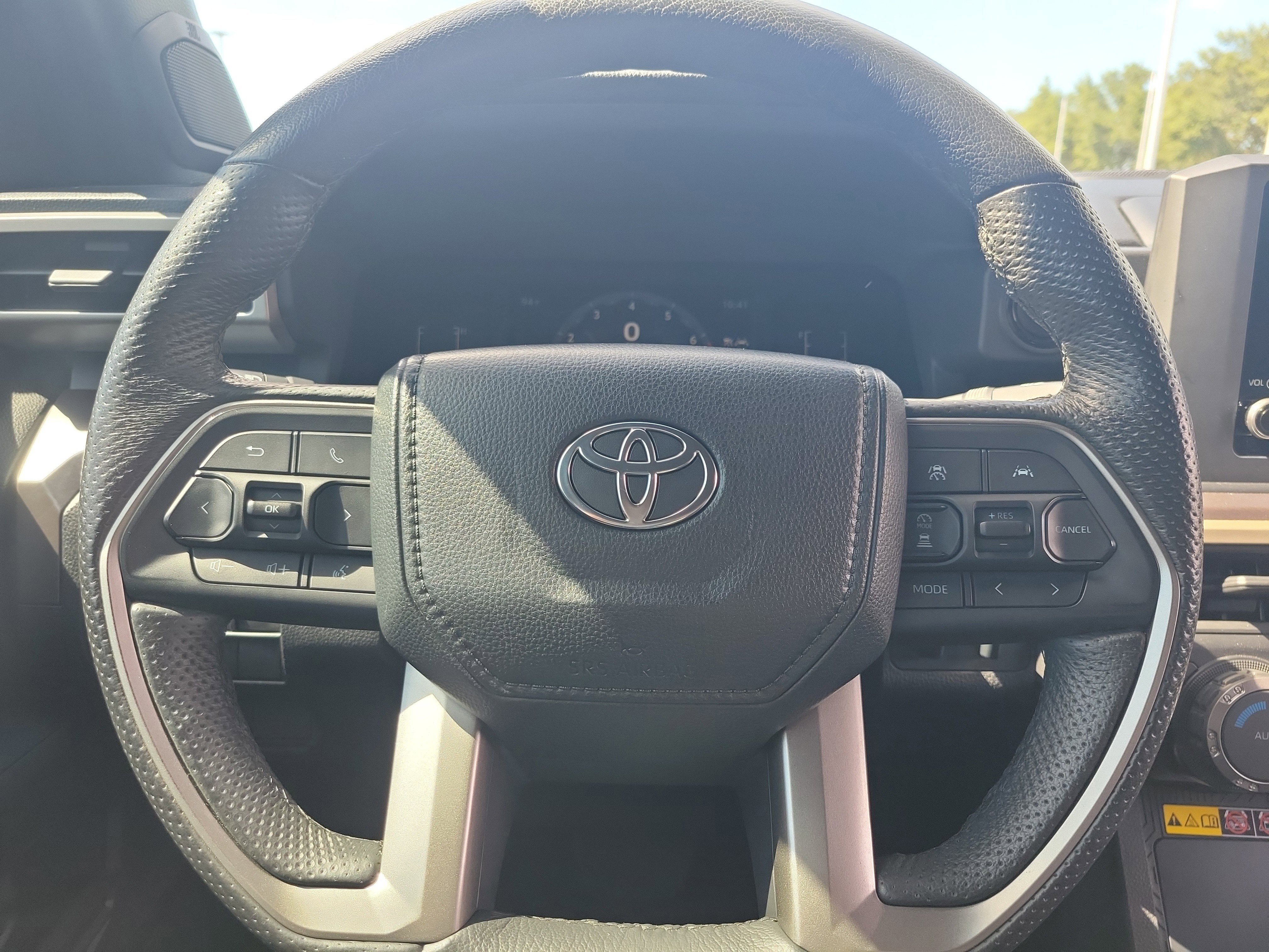 2024 Toyota Tacoma 4WD SR5