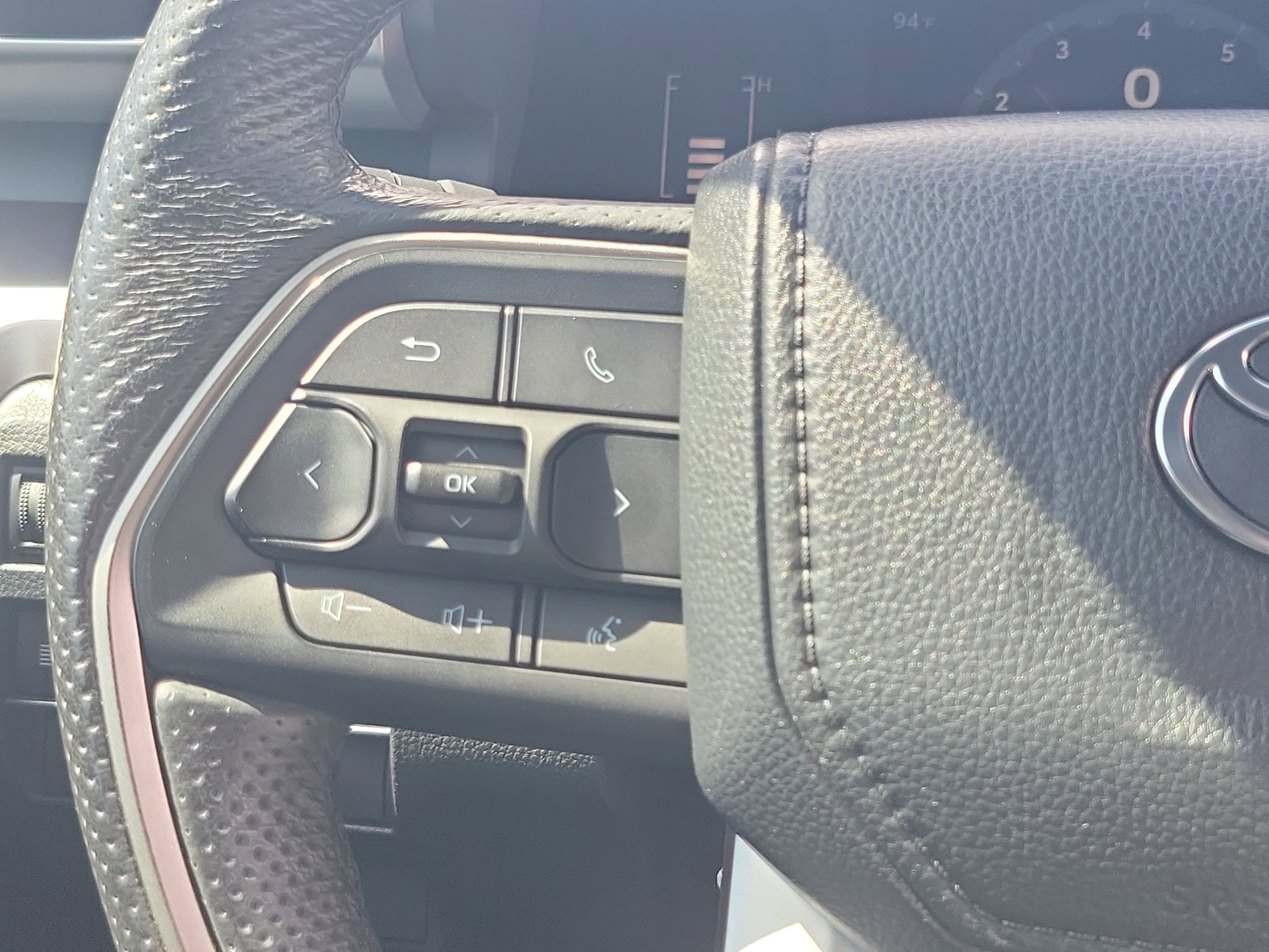2024 Toyota Tacoma 4WD SR5