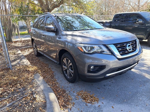 2018 Nissan Pathfinder SV
