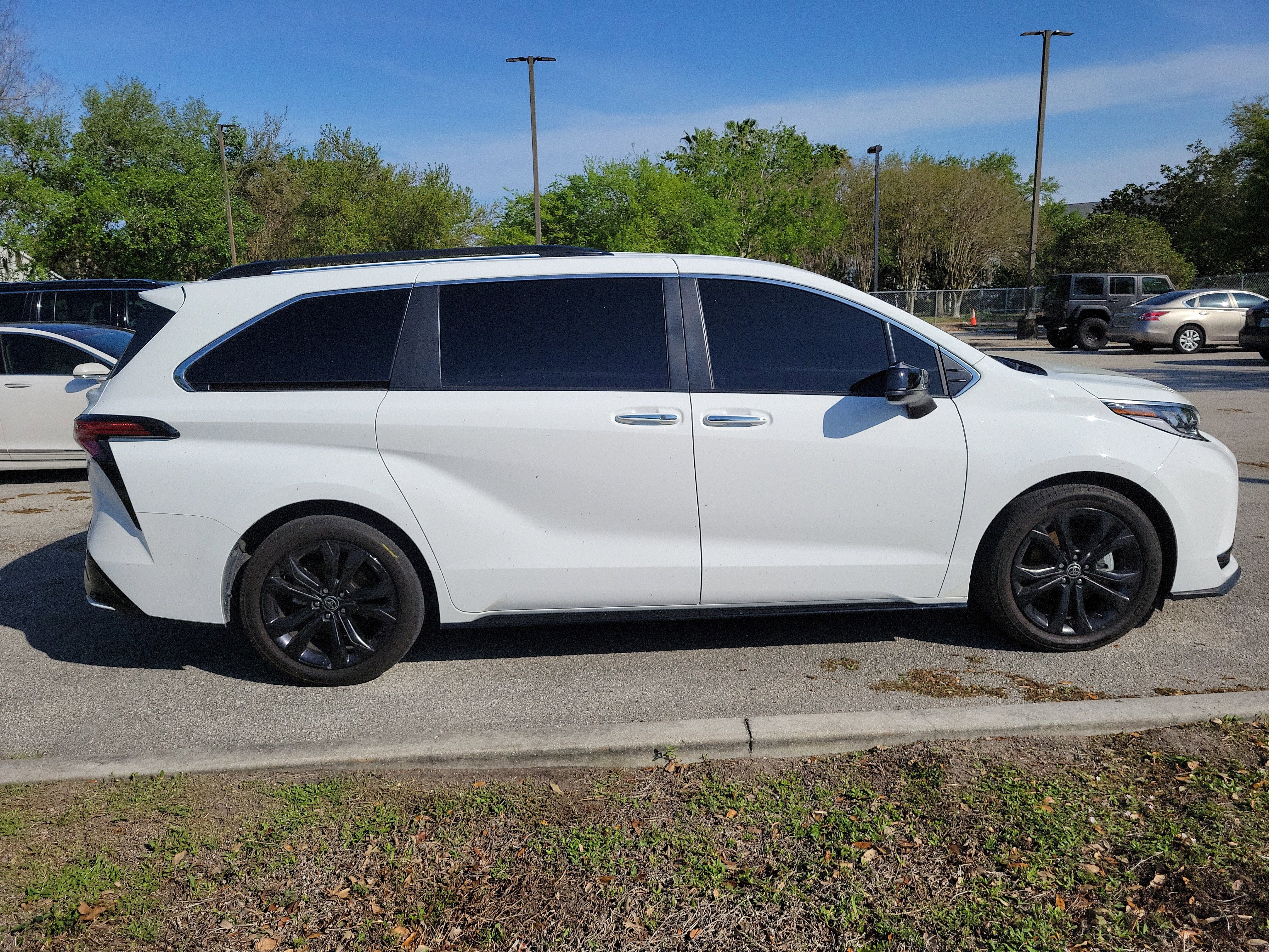 2023 Toyota Sienna XSE