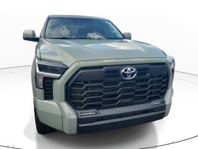 2022 Toyota Tundra 4WD SR5