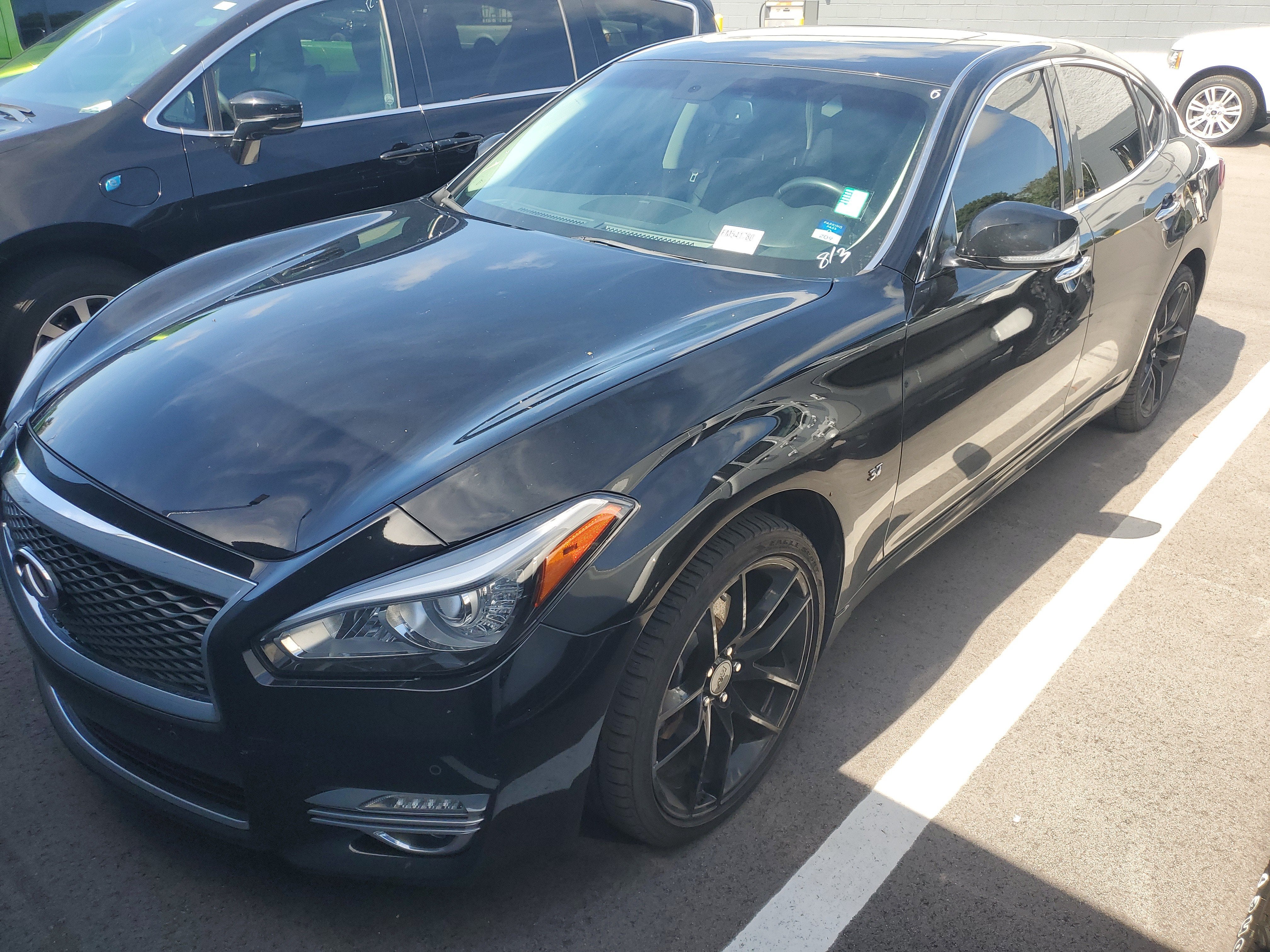 2015 INFINITI Q70 3.7