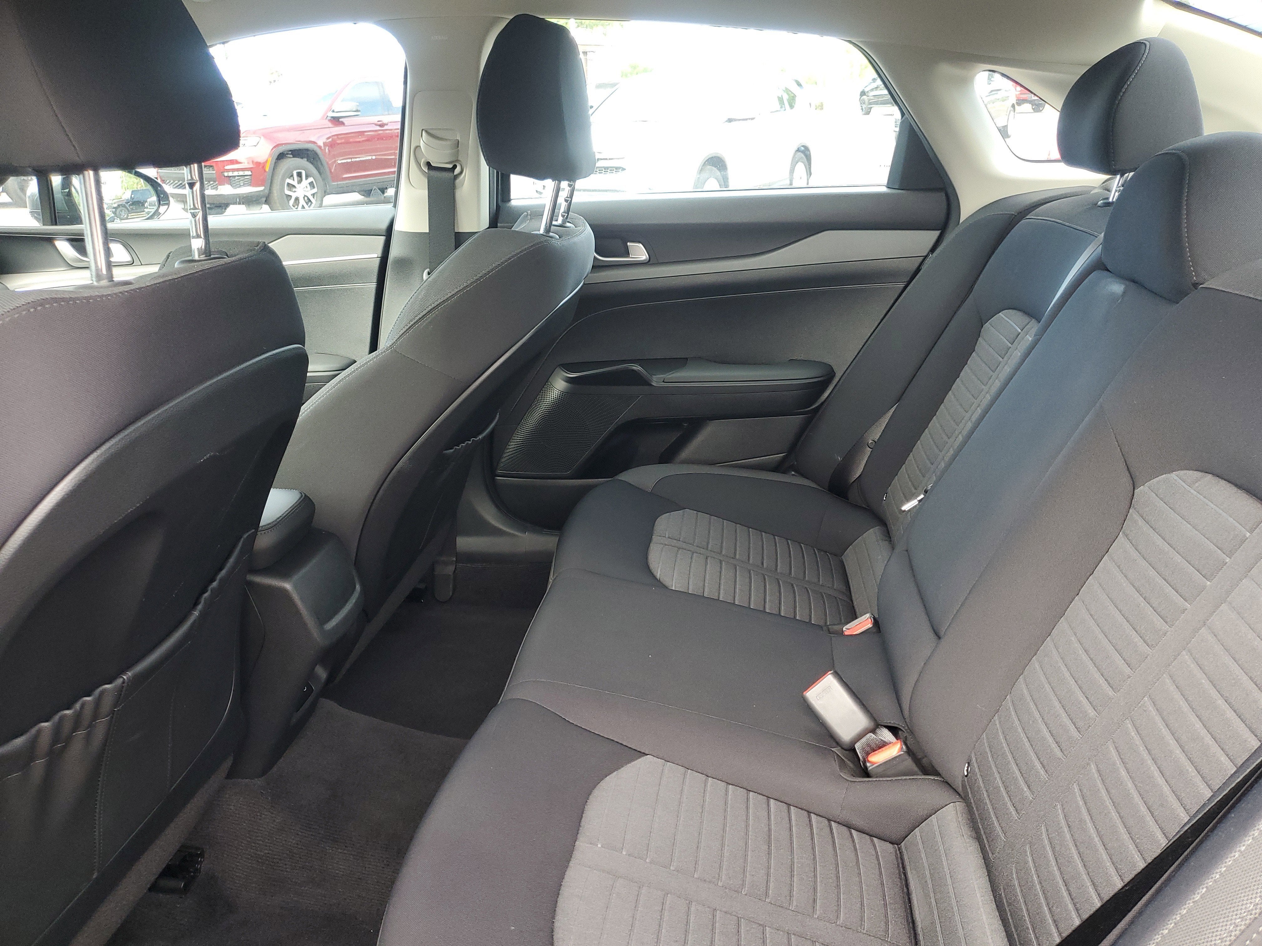 2025 Kia K5 LXS