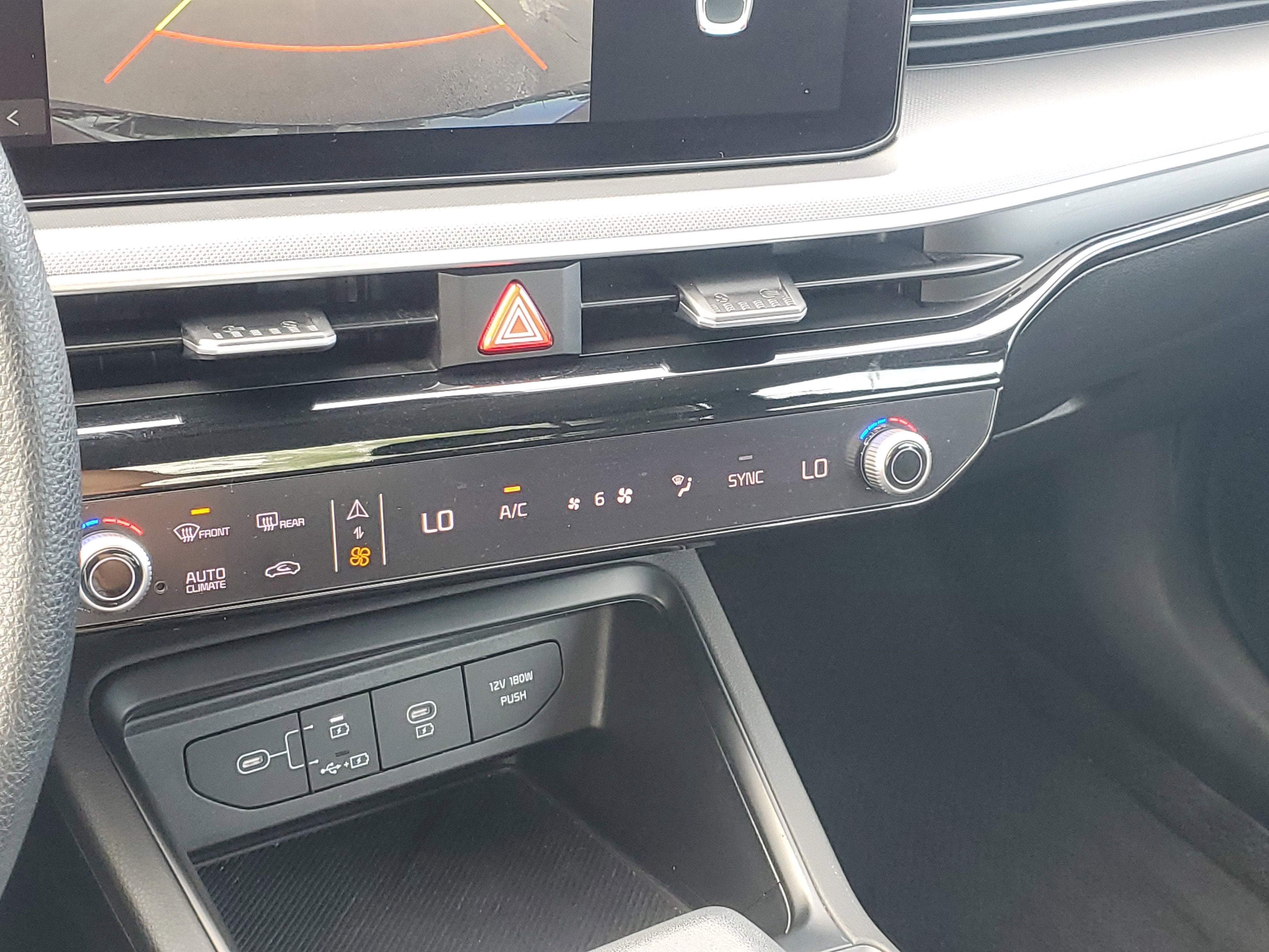 2025 Kia K5 LXS