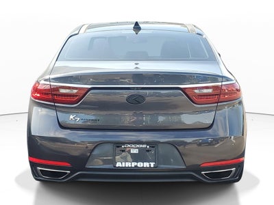 2017 Kia Cadenza Technology