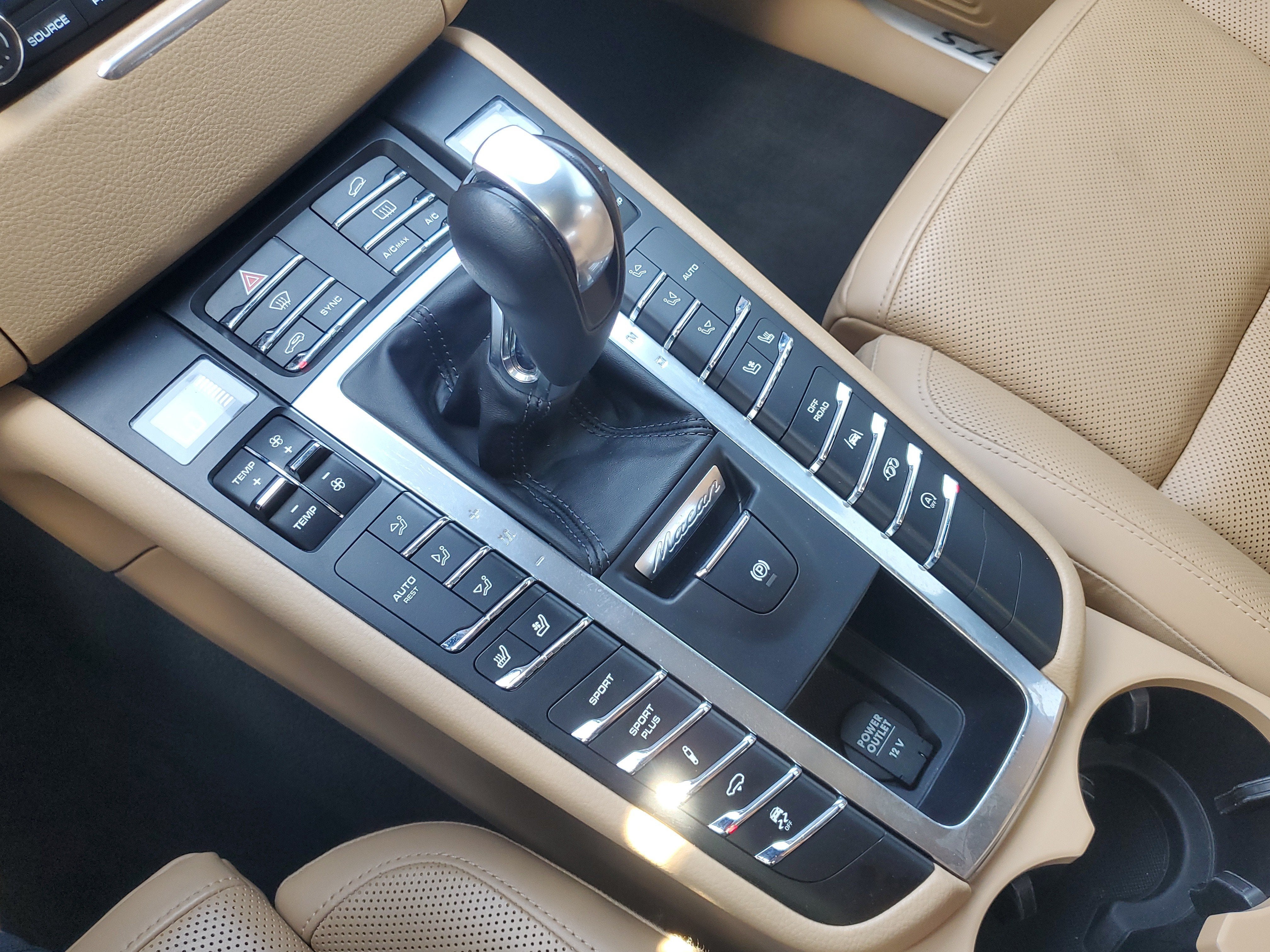 2017 Porsche Macan GTS