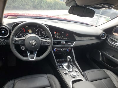 2020 Alfa Romeo Giulia Base