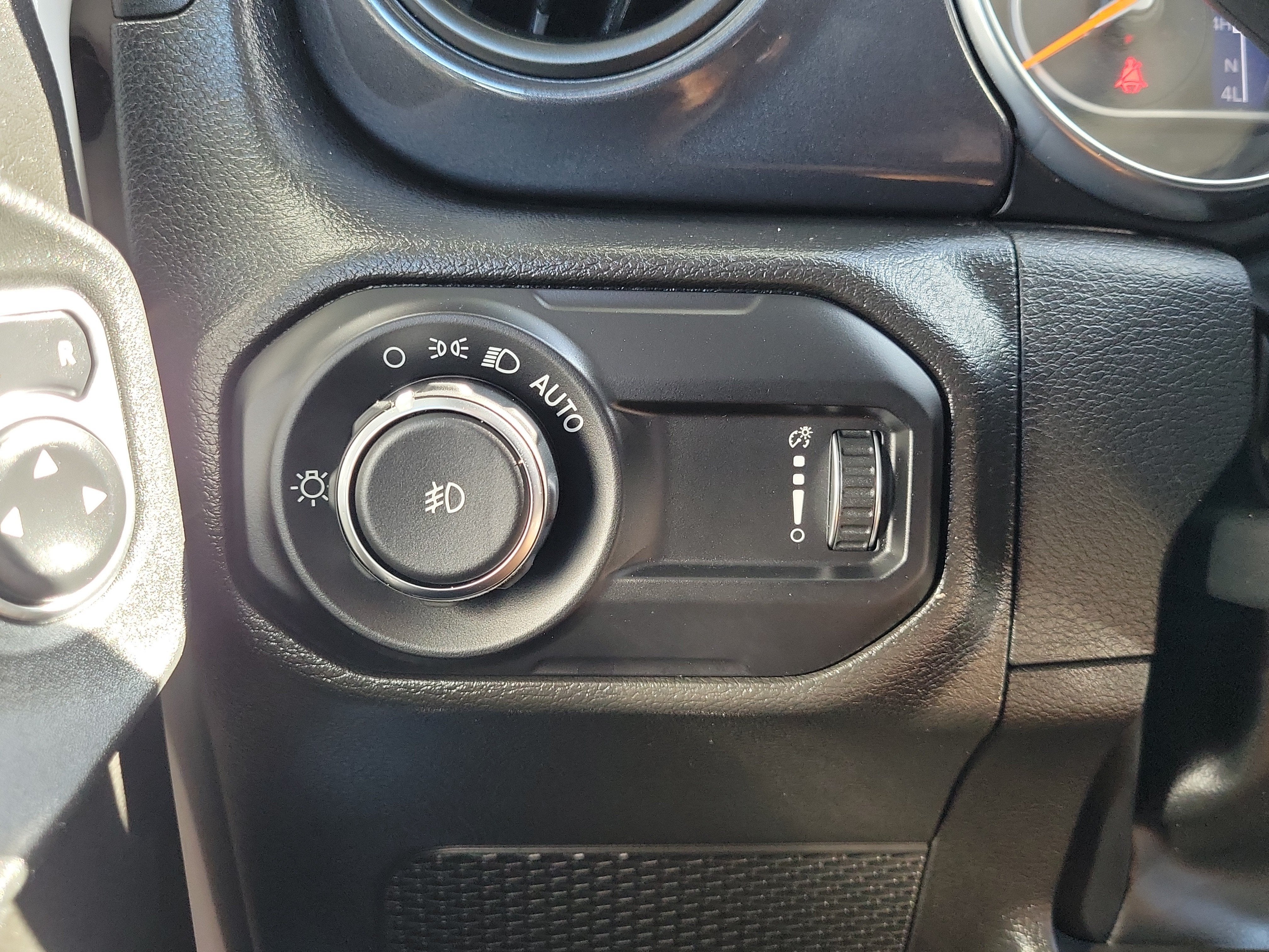 2023 Jeep Wrangler Sport Altitude