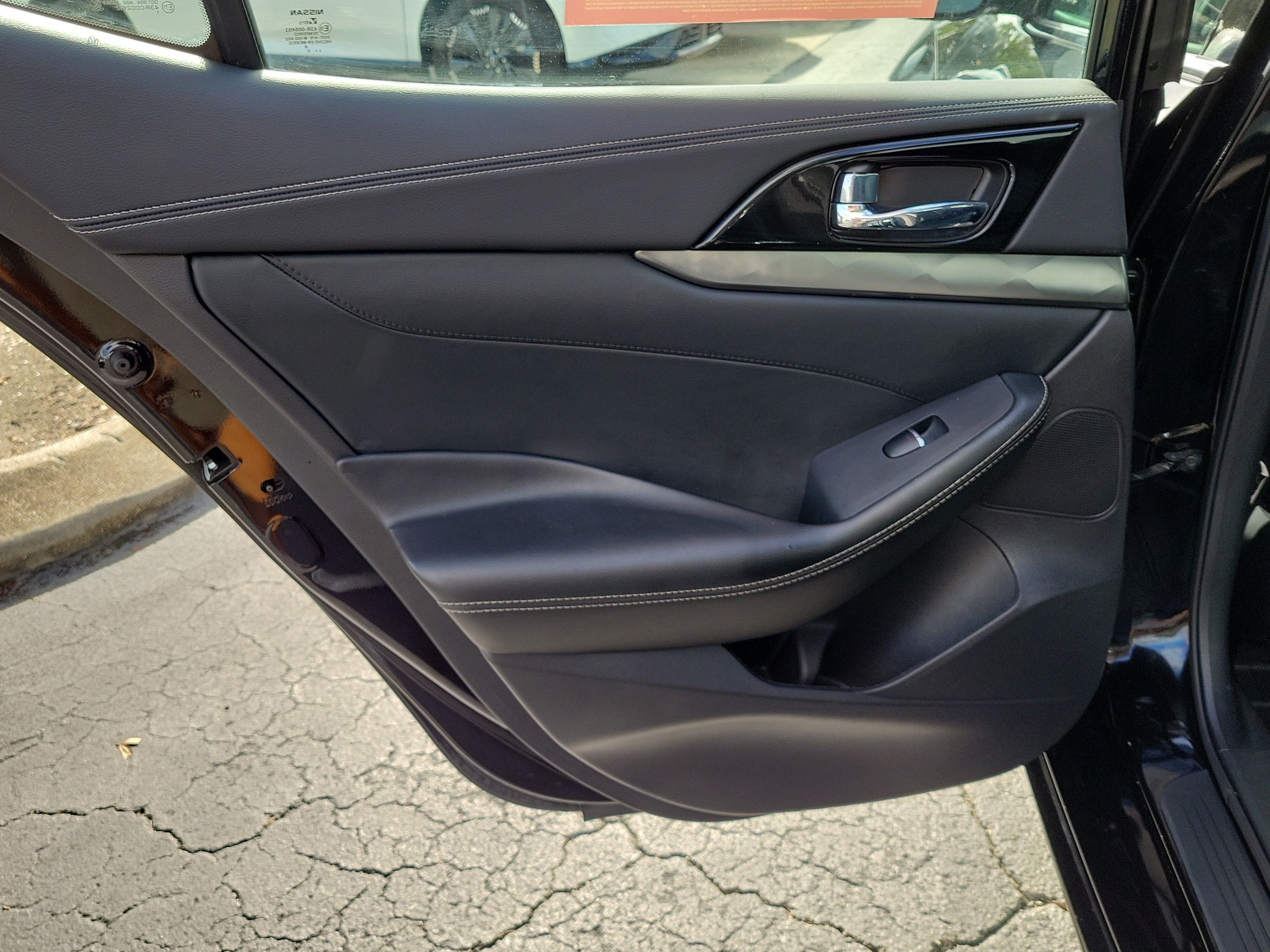 2023 Nissan Maxima SV